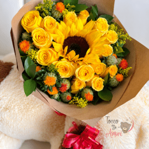 Bouquet de Rosas y Girasol (Solo para Bogotá)